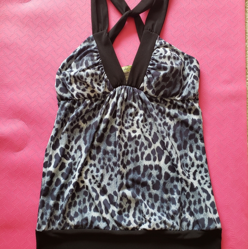 Nicollet size medium leopard print tank